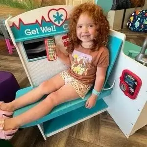 Little girl at the dentist